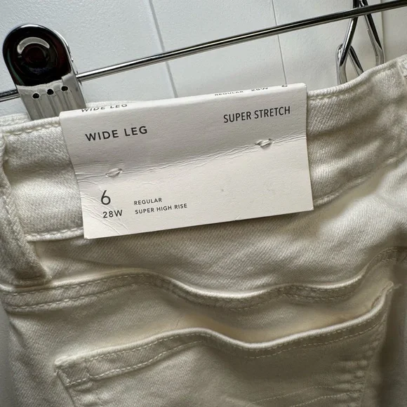 AE Super High Rise Wide Leg Jeans size 6 - Picture 6 of 7